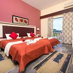 بوتاماكي بيتش 3*