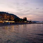 فندق بوتاماكي بيتش 3*