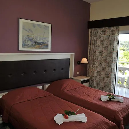 Potamaki Hotel 3*